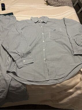 PINK Victoria's Secret Grey  and White Pajamas set